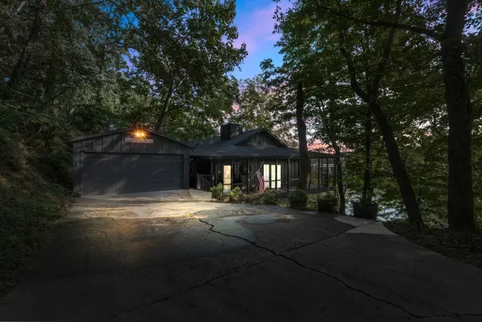 A cabin on the water, what else could you want out of your vacation home?