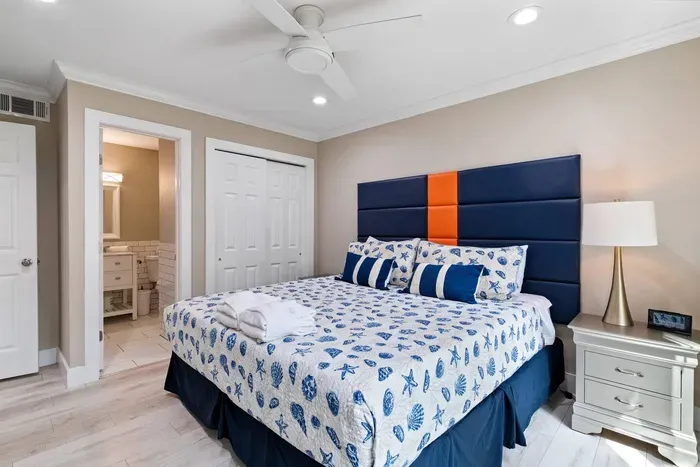Main Bedroom with a king size bed.
