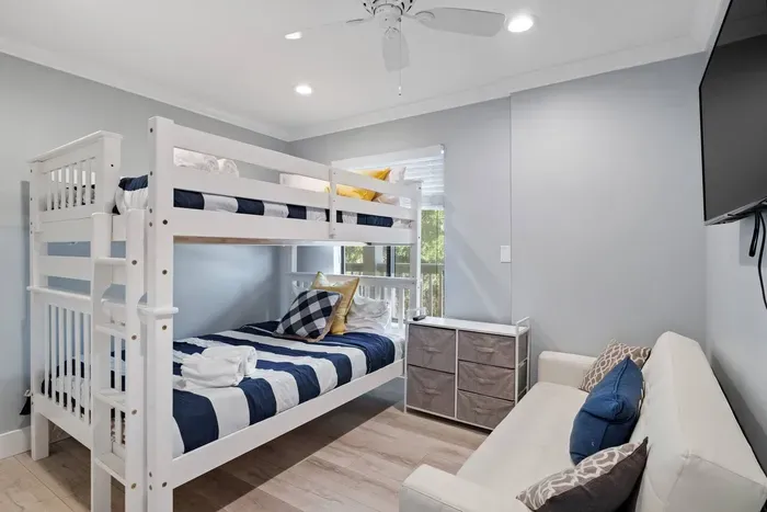 Second Bedroom with bunk bed