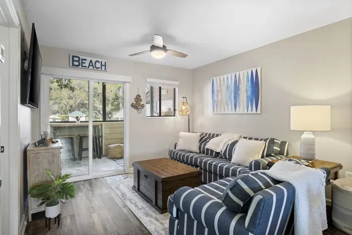 Balcony connected on living room