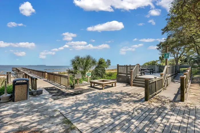 Picnic area with good scenery of the sea
