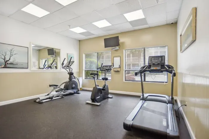 Get fit on gym.