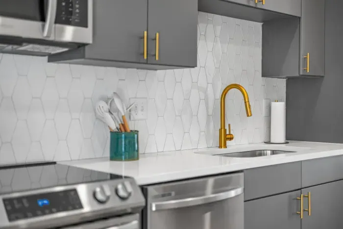 Your modern kitchen awaits.