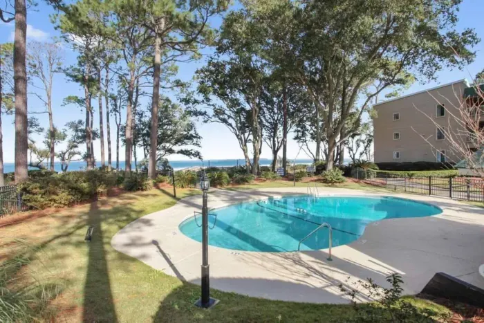 Second pool with nice water views