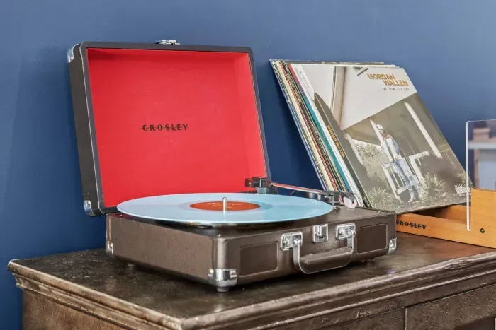Music just sounds better on vinyl. Just sayin'.