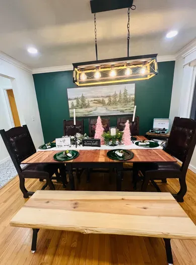 Large dining table perfect for group meals & gatherings.