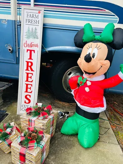 Holiday welcome outside RV. We are excited to host you!