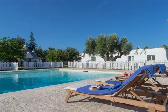 Trullo & Villa Fumarola