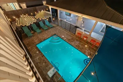 Heated Saltwater Pool • Game Room • Beach - image 7 of 110
