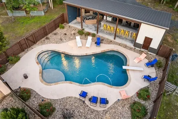 Private Swimming Pool with Diving Board and Lounge Chairs, Ideal for Group Getaways