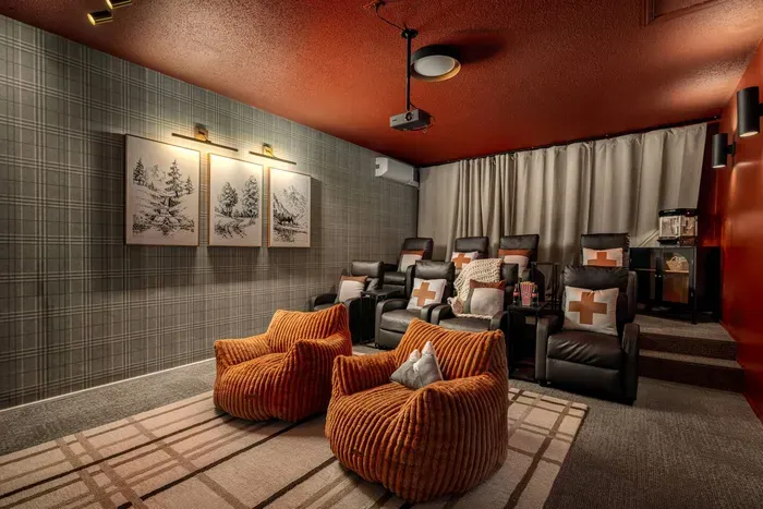 Settle in for movie night with comfy seating for 10. And for an extra treat, the back row features massage chairs—perfect for kicking back and fully relaxing.