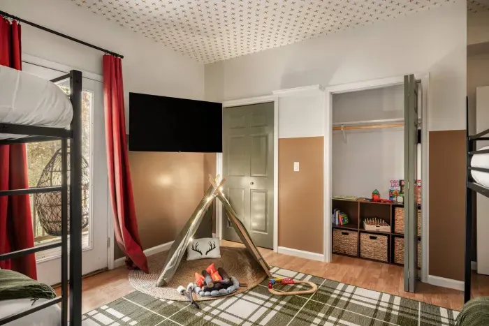 Let your kids’ creativity run wild! Whether they’re building forts, playing pretend, or creating their own adventures under the play tent, this cozy space is made for imagination and fun.