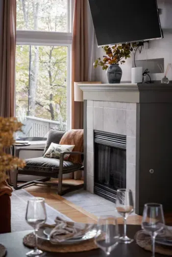 A calm corner for slow mornings and cozy evenings.
