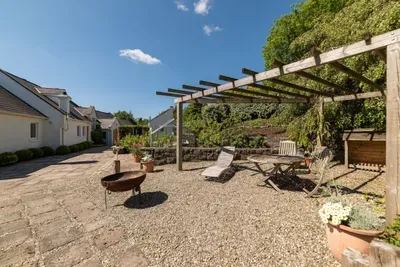Stunning North Coast Villa, River View Hot Tub 20+ - image 93 of 261