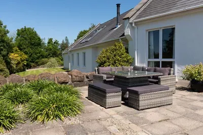 Stunning North Coast Villa, River View Hot Tub 20+ - image 206 of 261