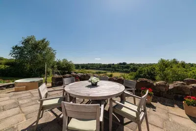 Stunning North Coast Villa, River View Hot Tub 20+ - image 104 of 261