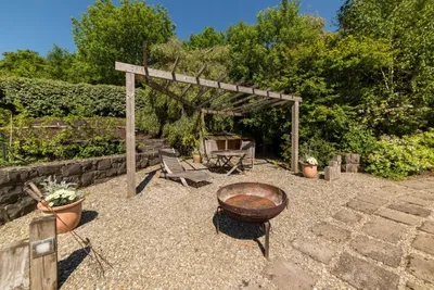 Stunning North Coast Villa, River View Hot Tub 20+ - image 173 of 261