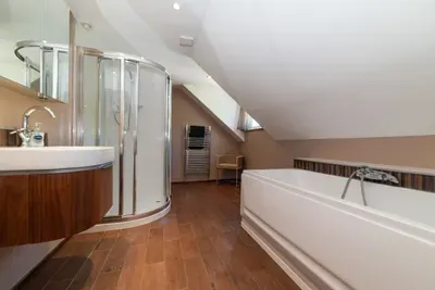 Stunning North Coast Villa, River View Hot Tub 20+ - image 138 of 261