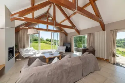 Stunning North Coast Villa, River View Hot Tub 20+ - image 175 of 261