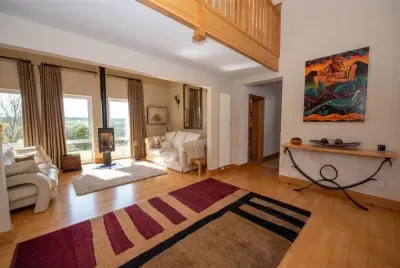 Stunning North Coast Villa, River View Hot Tub 20+ - image 111 of 261