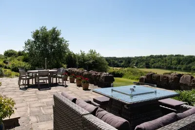 Stunning North Coast Villa, River View Hot Tub 20+ - image 82 of 261