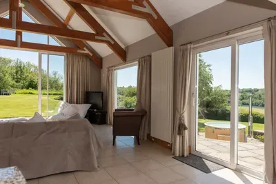 Stunning North Coast Villa, River View Hot Tub 20+ - image 186 of 261