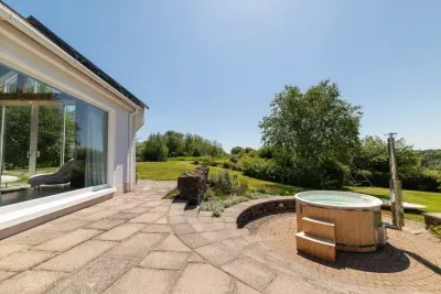 Stunning North Coast Villa, River View Hot Tub 20+ - image 89 of 261
