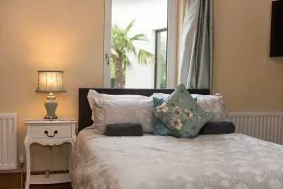 Selshan Lodge - Perfect Villa Escape With Lake View & Hot Tub 20+ - image 110 of 162