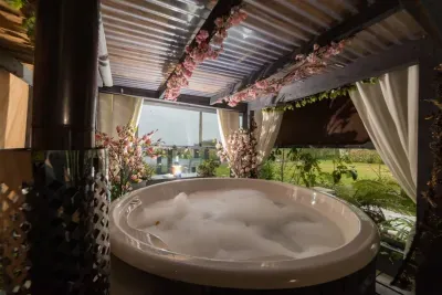 Selshan Lodge - Perfect Villa Escape With Lake View & Hot Tub 20+ - image 16 of 162
