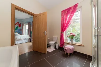 Selshan Lodge - Perfect Villa Escape With Lake View & Hot Tub 20+ - image 151 of 162