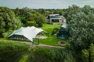 Selshan Lodge - Perfect Villa Escape With Lake View & Hot Tub 20+ - image 147 of 162