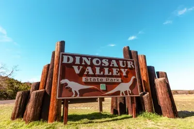 Visiting Dinosaur Valley State Park: A Complete Guide featured image