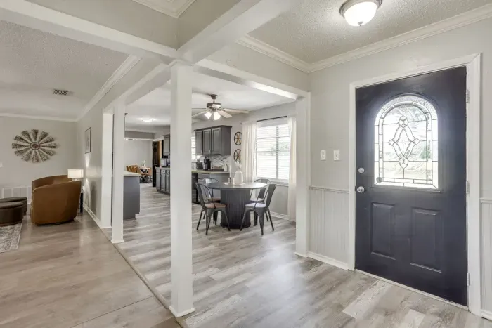 Open floor plan from the entry straight through to the dining room and kitchen.