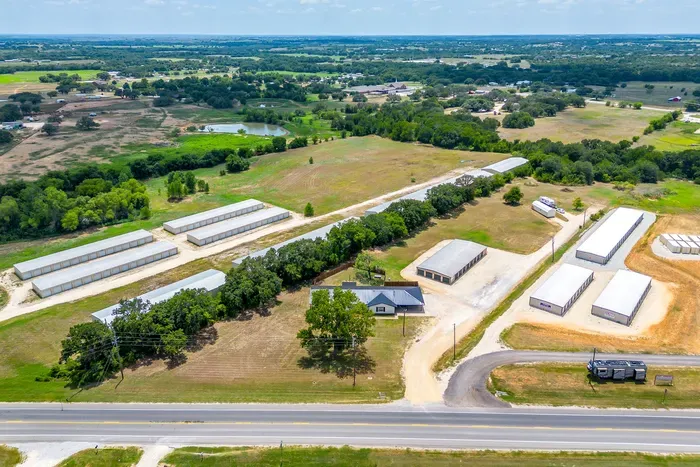 Just off Highway 67, three miles from Tarleton State and under two from the downtown square.