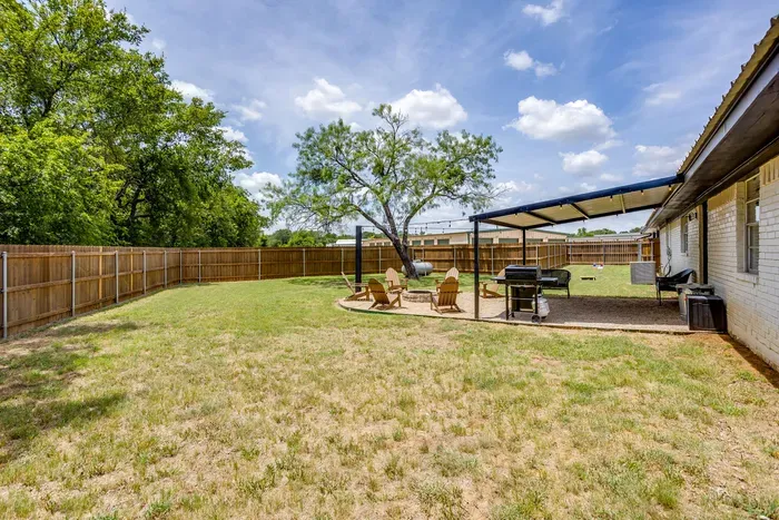 Fully fenced with plenty of room to spread out.