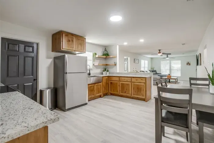 Whether you’re dining in or entertaining, this space is designed for flow and function.