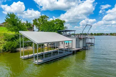 Big covered boat slip, can tie your boat to the outside of it
