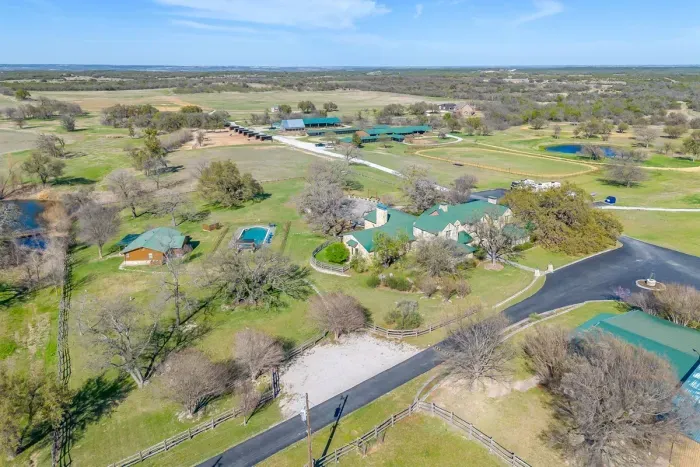 10 Star Ranch - Full Property - image 14 of 140