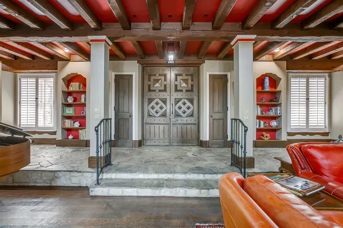 10 Star Ranch · Pool · Lake · Game Room · Sleep 10 - image 11 of 132