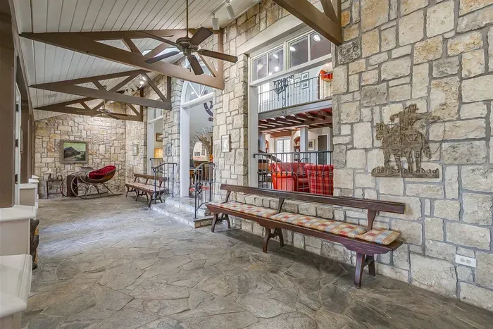 10 Star Ranch · Pool · Lake · Game Room · Sleep 10 - image 57 of 132