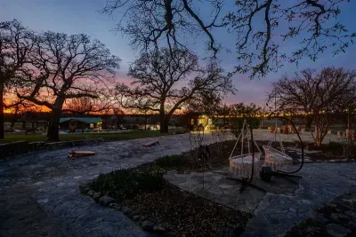 10 Star Ranch · Pool · Lake · Game Room · Sleep 10 - image 124 of 130
