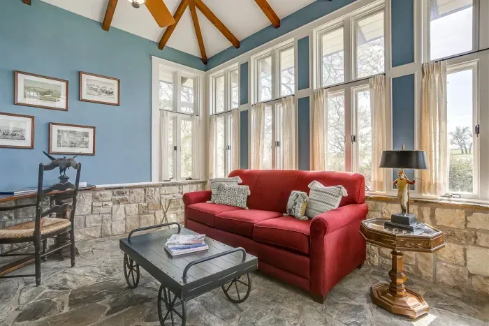 10 Star Ranch · Pool · Lake · Game Room · Sleep 10 - image 25 of 132