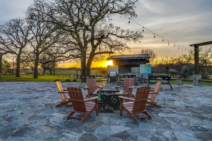 10 Star Ranch · Pool · Lake · Game Room · Sleep 10 - image 104 of 132