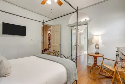 10 Star Ranch · Pool · Lake · Game Room · Sleep 10 - image 35 of 130