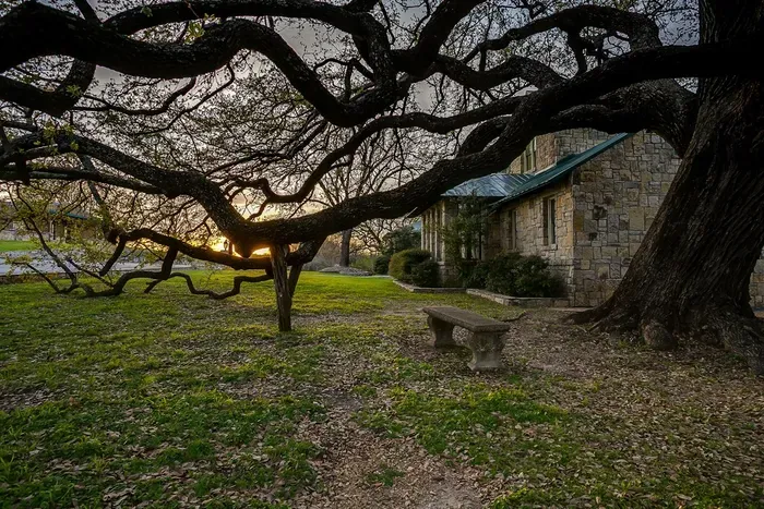 10 Star Ranch · Pool · Lake · Game Room · Sleep 10 - image 100 of 132