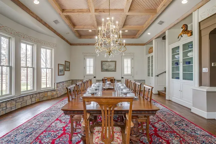 10 Star Ranch · Pool · Lake · Game Room · Sleep 10 - image 21 of 132