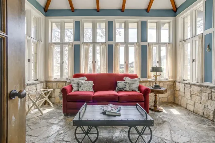 10 Star Ranch · Pool · Lake · Game Room · Sleep 10 - image 24 of 132