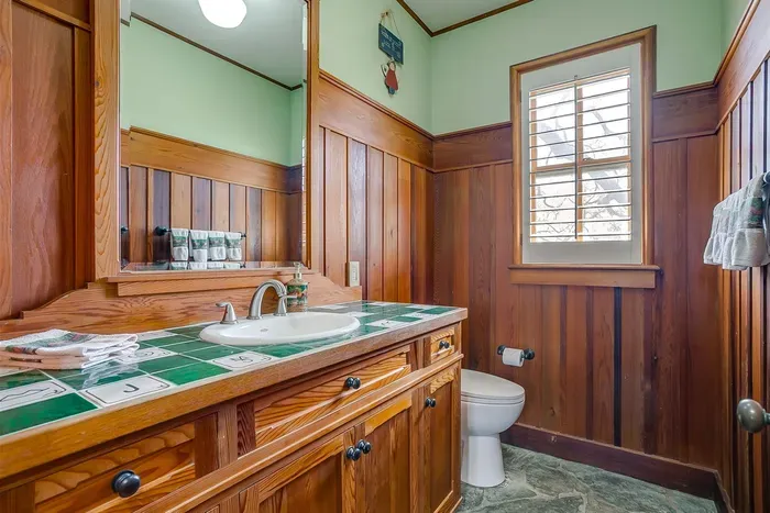 10 Star Ranch · Pool · Lake · Game Room · Sleep 10 - image 18 of 132