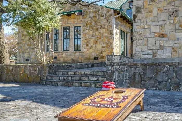 10 Star Ranch · Pool · Lake · Game Room · Sleep 10 - image 82 of 132