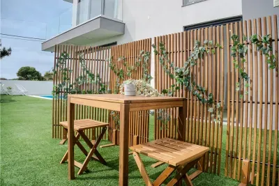 Privacy screens/vines
